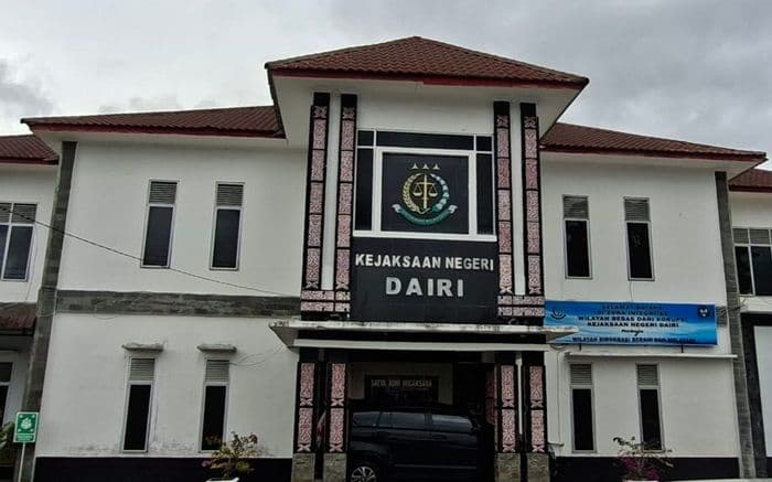 kades_berampu_dilaporkan_dugaan_korupsi_dana_desa_rp520_juta_kejari_dairi_lakukan_penelusuran