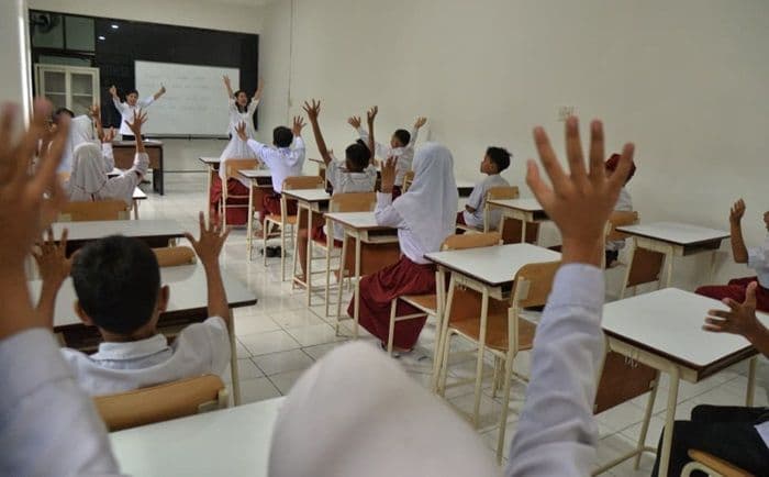 guru_sekolah_rakyat_di_medan_mundur_karena_jam_mengajar_tidak_memenuhi_syarat_sertifikasi
