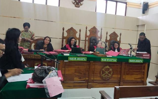 bawa_ganja_20_kg_dari_aceh_dua_terdakwa_divonis_10_tahun_penjara