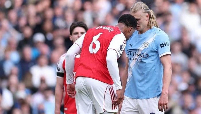 jelang_laga_community_shield_arsenal_masih_unggul_dari_manchester_city