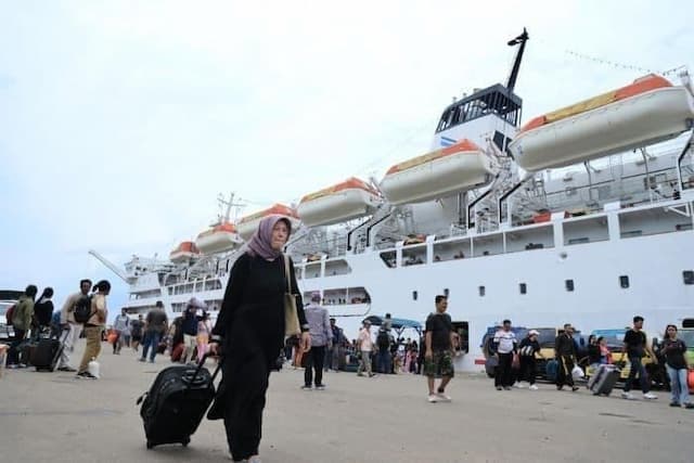 bps_sumut_catat_pergerakan_penumpang_domestik_kualanamu_naik_pada_juli_2026_