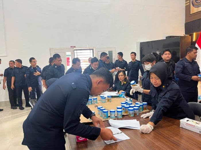 pegawai_lapas_binjai_jalani_tes_urine_ini_hasilnya