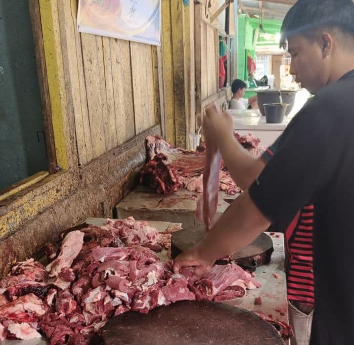 penjual_daging_di_dairi_berharap_sppg_libatkan_umkm_lokal_untuk_menu_mbg