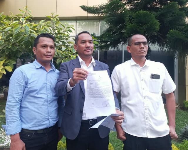 sudah_lulus_sejak_2025_11_mahasiswa_s2_uda_belum_terima_ijazah_rektor_baru_dipolisikan