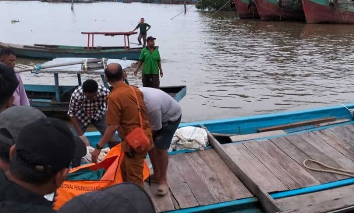 jasad_tanpa_kepala_ditemukan_nelayan_di_perairan_asahan_hebohkan_warga