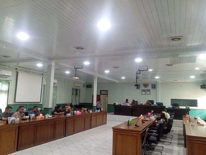 rapat_soal_pengalihan_lahan_di_siantar_ditunda