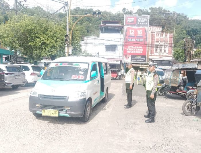 sat_lantas_polres_sibolga_gelar_polantas_menyapa_untuk_tingkatkan_kesadaran_tertib_lalu_lintas