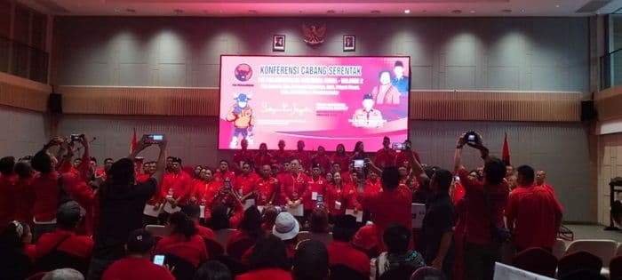 konfercab_serentak_pdi_perjuangan_wilayah_ii_sumut_digelar_di_samosir_osvaldo_ardiles_terpilih_ketua_dpc