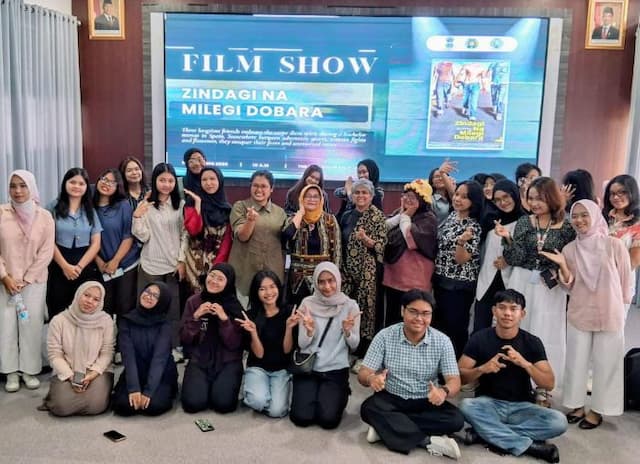 konjen_india_bersama_fisip_usu_angkat_pesan_persahabatan_dan_keberanian_melalui_film_inspiratif