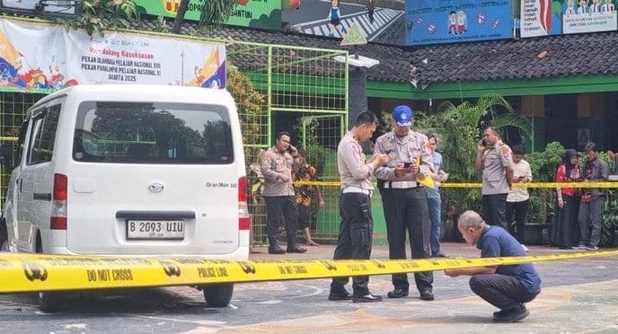 polisi_ungkap_penyebab_mobil_operasional_mbg_terobos_sdn_di_clincing_sopir_jadi_tersangka