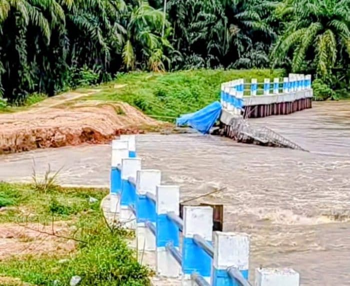 proyek_tanggul_sungai_dalu_dalu_di_batu_bara_berbiaya_rp116_miliar_terancam_siasia