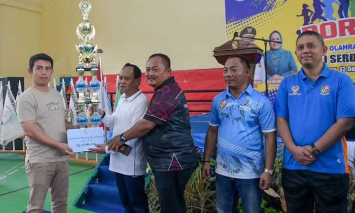 tanjung_morawa_raih_juara_umum_porkab_deli_serdang_2025