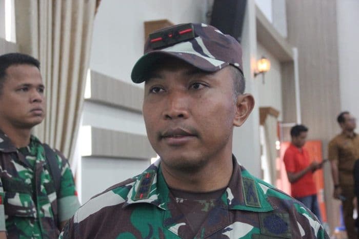 peduli_anak_sekolah_di_pinggiran_kodim_0207_simalungun_bagikan_mbg