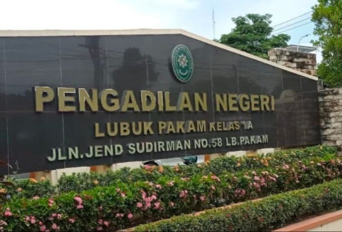 bakar_ayah_kandung_hingga_tewas_pedagang_sate_divonis_15_tahun_penjara