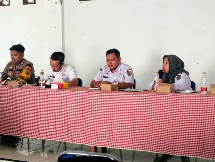 koperasi_berjuang_bersama_bahagia_dilarang_membangun_kantor_di_eks_kud