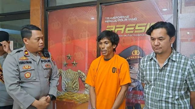 sakit_hati_dipecat_pria_ini_bongkar_rumah_