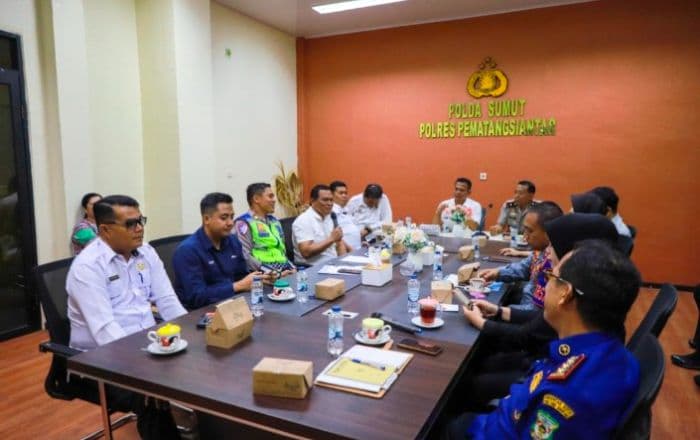 strategi_stakeholder_wujudkan_terminal_tanjung_pinggir_pematangsiantar_sebagai_simpul_utama_angkutan