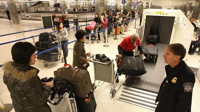 imbas_kebijakan_donald_trump_4276_wni_terancam_dideportasi_as_