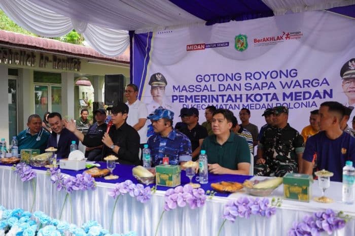 pastikan_bantuan_tepat_sasaran_wali_kota_rico_waas_instruksikan_disdukcapil_pendataan_ulang