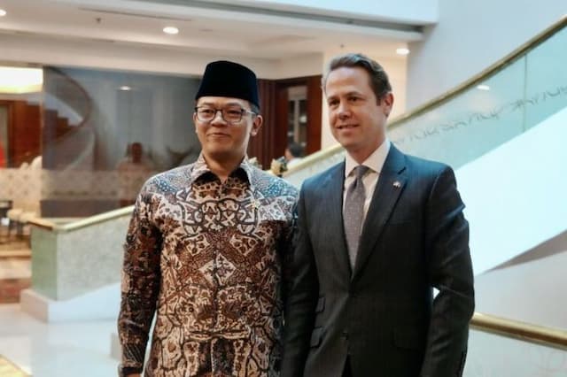 kerja_sama_indonesiauni_eropa_penting_menlu_majukan_investasi_dan_perdagangan