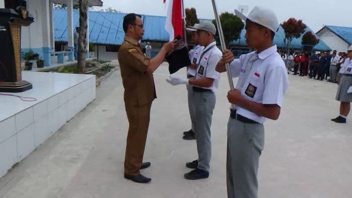 kriteria_guru_berprestasi_versi_kepala_smkn_1_siborongborong