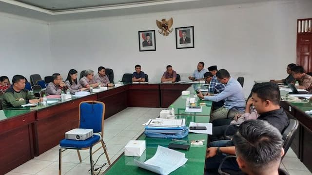 rapat_pansus_pppk_dprd_simalungun_ditunda_panselda_tak_hadir