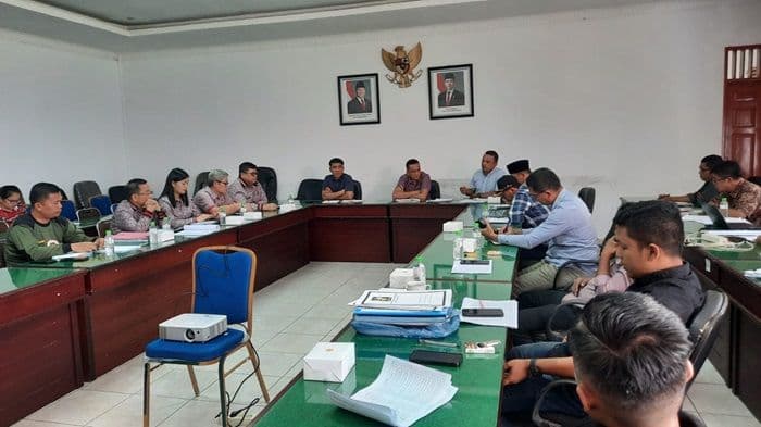 rapat_pansus_pppk_dprd_simalungun_ditunda_panselda_tak_hadir