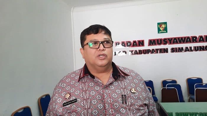 sekda_simalungun_tegaskan_dukungan_penuh_terhadap_proses_pansus_pppk_dprd