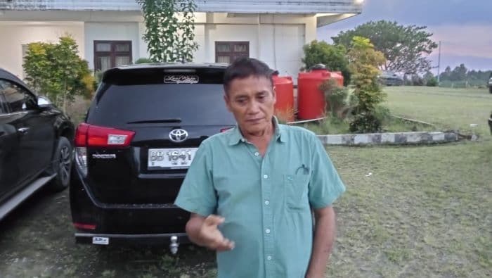 rdp_tertutup_dprd_samosir_tuai_sorotan_saut_limbong_kemunduran_demokrasi