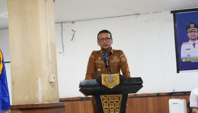 bupati_fery_ajak_pemuda_jadi_garda_terdepan_penggerak_kegiatan_sosial_di_labusel_
