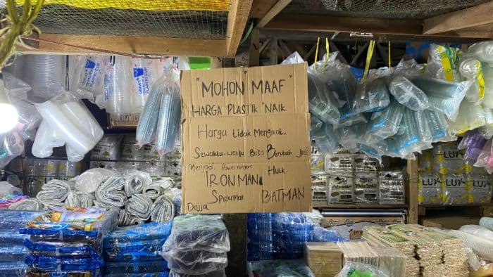 harga_plastik_meroket_di_siantar_timbulkan_efek_domino
