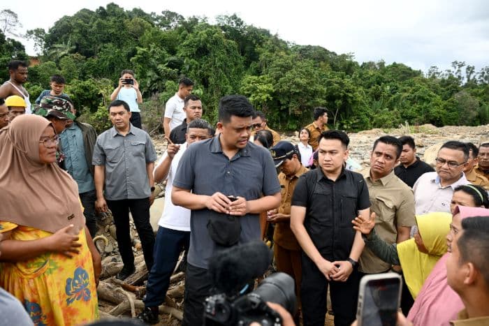 respons_cepat_bobby_nasution_pastikan_bantuan_pascabencana_tepat_sasaran_dan_tekankan_validitas_data_di_tapteng