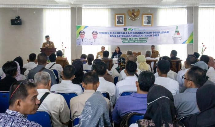 wali_kota_tebing_tinggi_intruksikan_kepling_data_ulang_warga_penerima_bansos