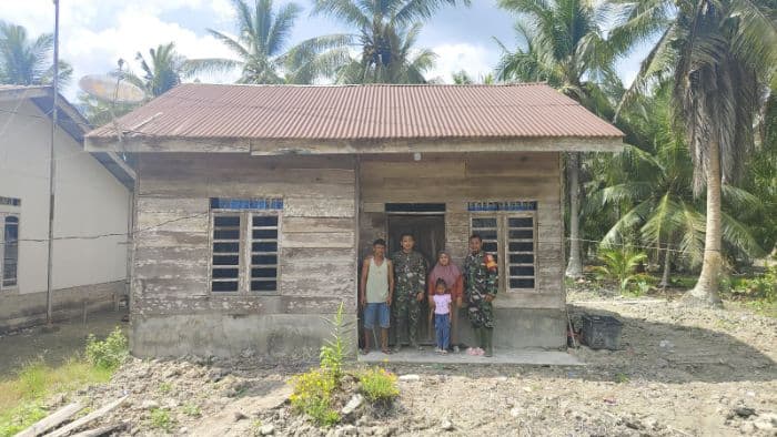 lewat_program_tmmd_tni_perbaiki_rumah_nelayan_nyaris_roboh_di_asahan