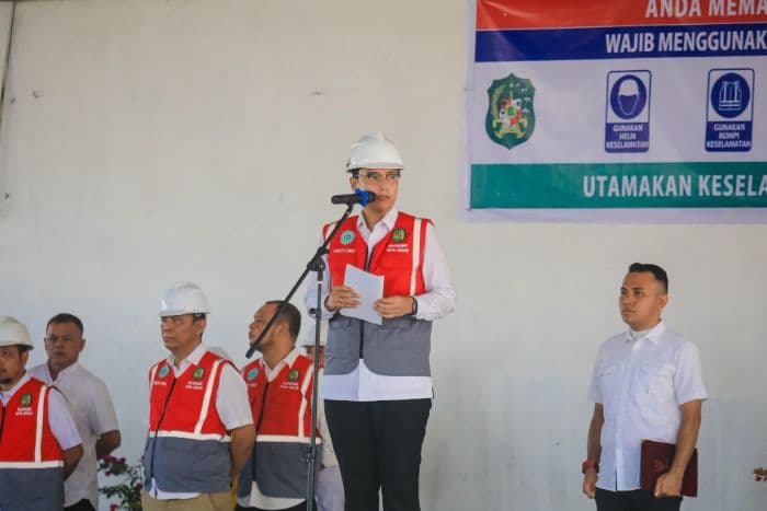 warga_keluhkan_infrastruktur_wali_kota_rico_genjot_dinas_sumber_daya_air_bina_marga_lakukan_perbaikan