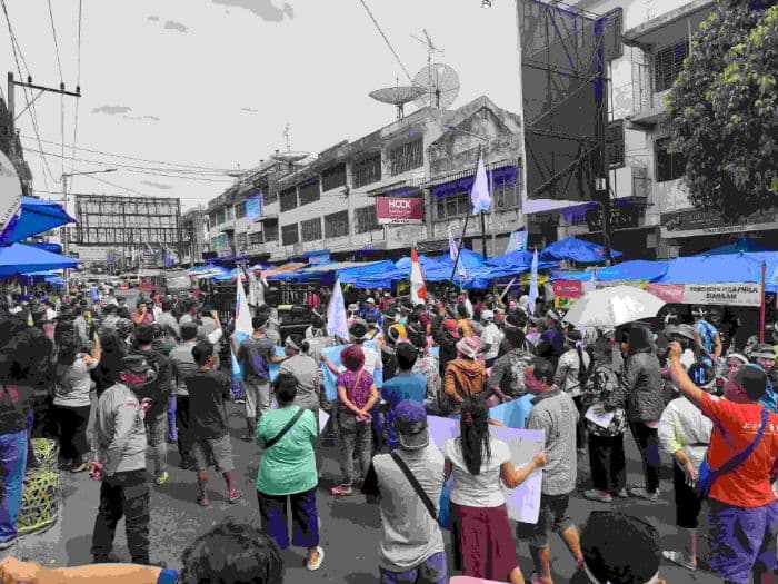 tunggu_perhitungan_aset_dinas_pu_siantar_segera_robohkan_gedung_iv_pasar_horas