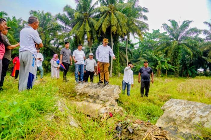 bupati_batu_bara_janji_perbaiki_irigasi_rusak_untuk_dukung_produktivitas_petani