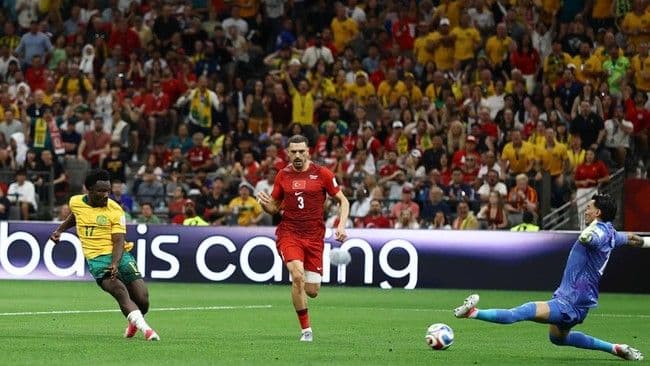 gol_irankunda_bawa_australia_unggul_10_atas_turki_di_babak_pertama