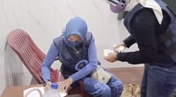 razia_bnn_di_hotel_binjai_tiga_pengunjung_pria_positif_narkoba_diamankan_