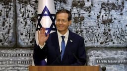 ucapkan_selamat_ulang_tahun_ke_trump_presiden_israel_berterima_kasih_bantu_perang_lawan_iran
