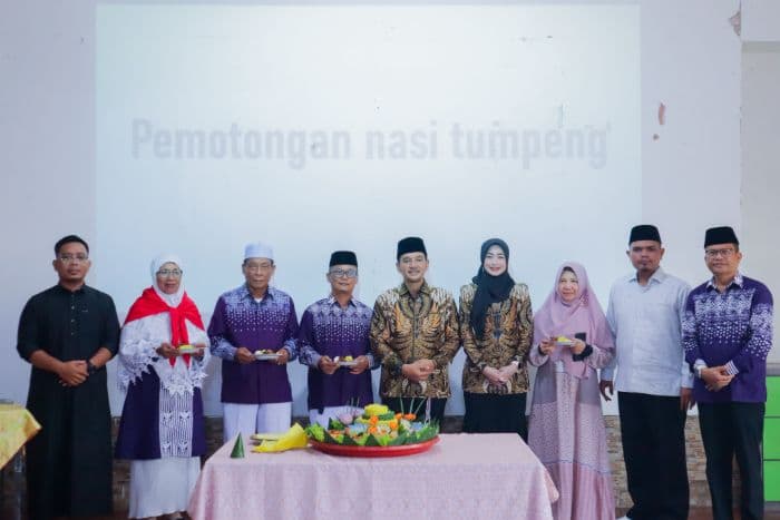 wali_kota_tebing_tinggi_hadiri_milad_ke2_jamaah_haji_kloter_5_tahun_2024