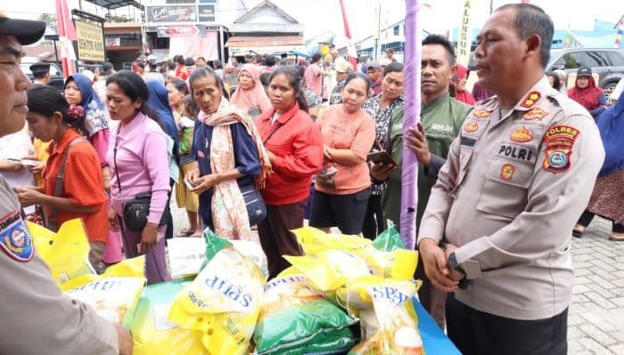 jaga_stabilitas_harga_pangan_polres_simalungun_gelar_pasar_murah_di_dua_lokasi