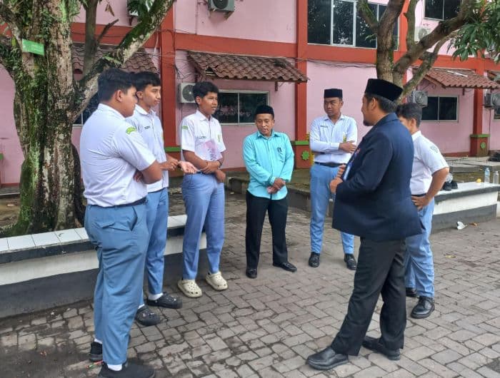 pelajar_di_medan_usul_energi_ombak_jadi_sumber_listrik_nasional