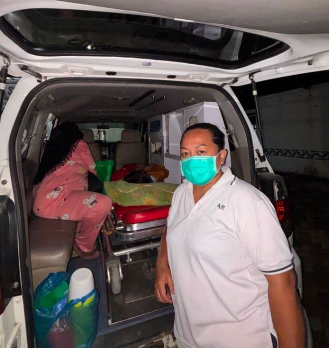 setelah_lama_mengidap_kanker_seorang_ibu_warga_kecamatan_siantar_dapat_bantuan_berobat_gratis_