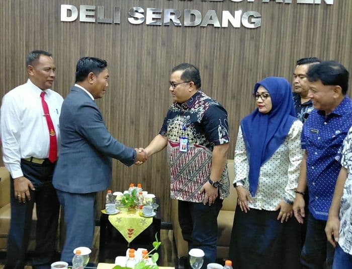 wabup_deli_serdang_usul_tes_urin_menjadi_syarat_bagi_asn_