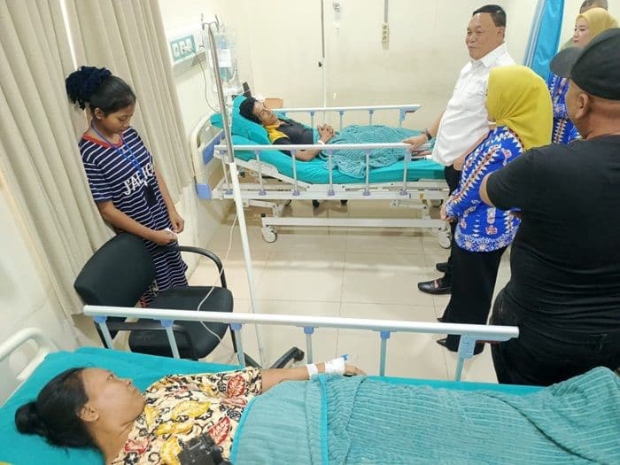 warga_miskin_berobat_gratis_di_rsud_amri_tambunan_lubuk_pakam_