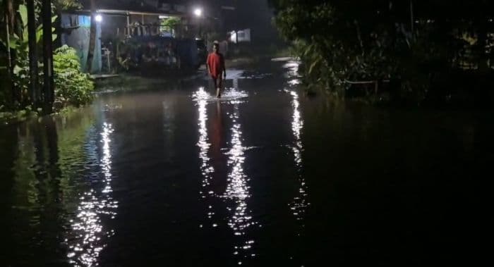 hujan_sempat_rendam_kota_binjai_warga_dievakuasi