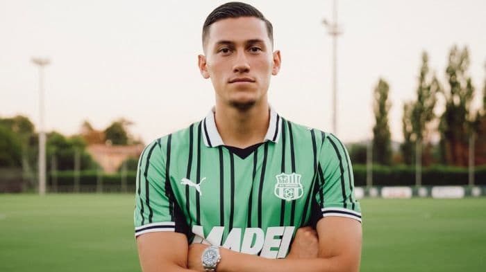 jay_idzes_cedera_saat_sassuolo_taklukkan_juventus