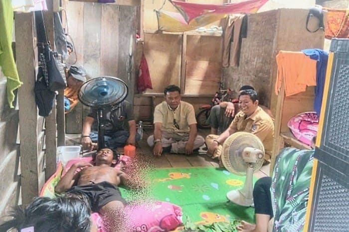 kapal_nelayan_tersambar_petir_di_tengah_laut_syaiful_alami_luka_bakar