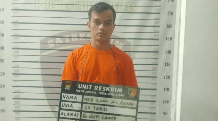 curi_lima_hp_milik_tetangga_asiong_ditangkap_polsek_sunggal_